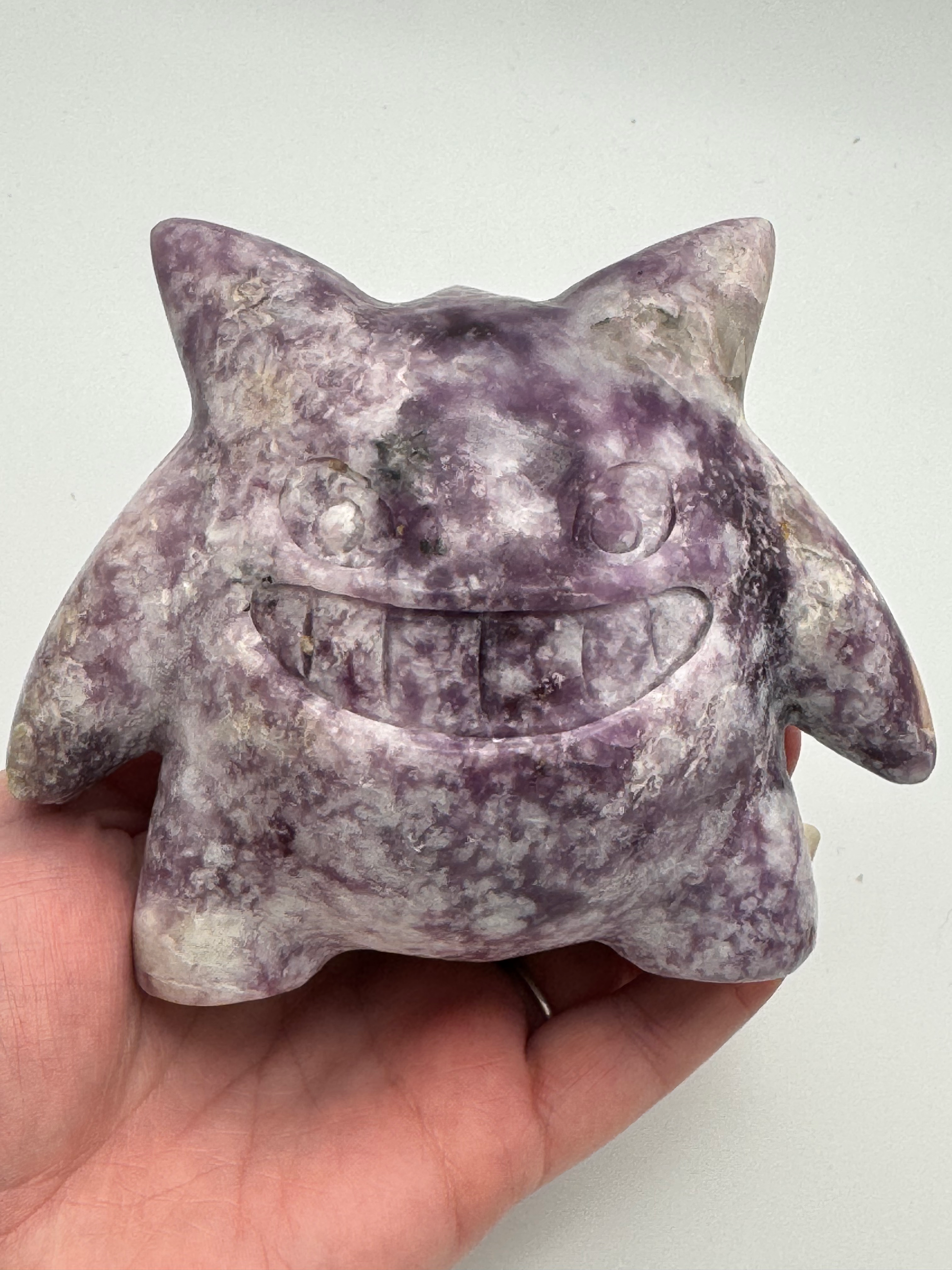 Lepidolite XL Character image 6