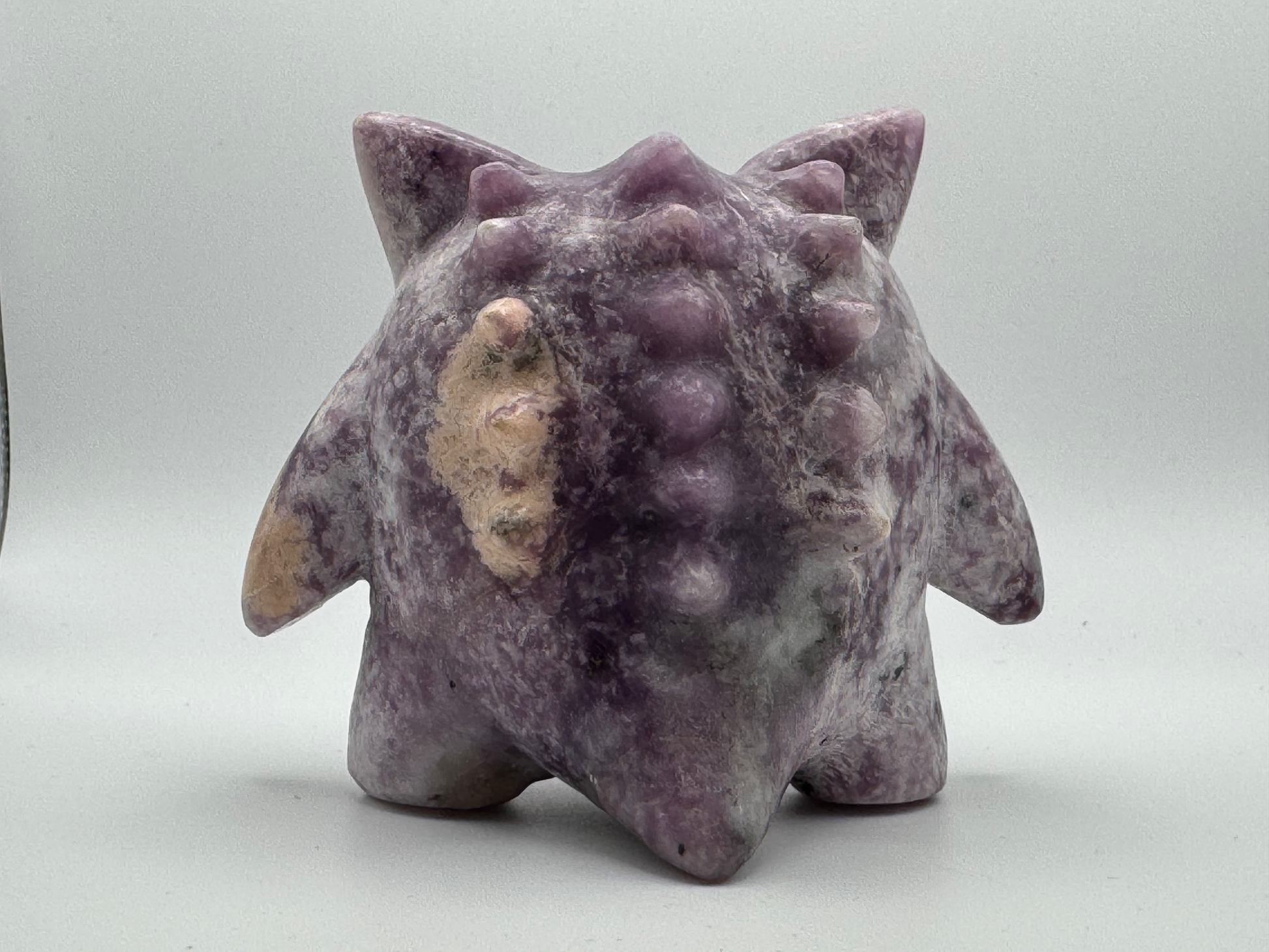 Lepidolite XL Character image 5