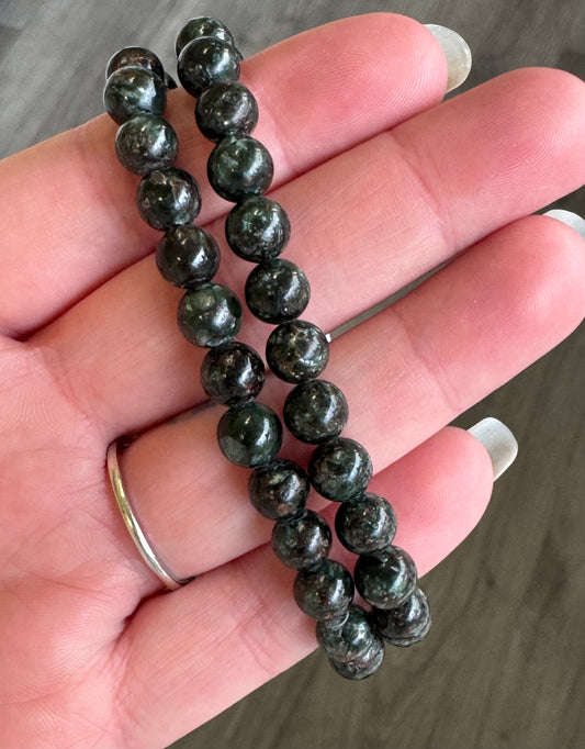 Seraphinite 6mm Beaded Stretch Bracelet