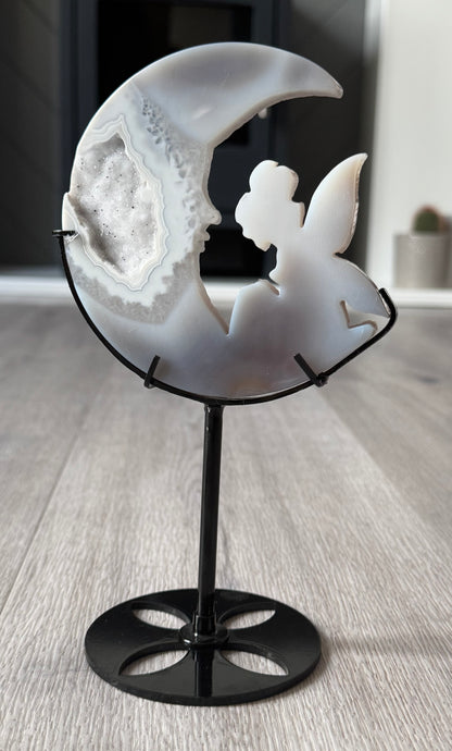 Druzy Agate Fairy Moon on Stand