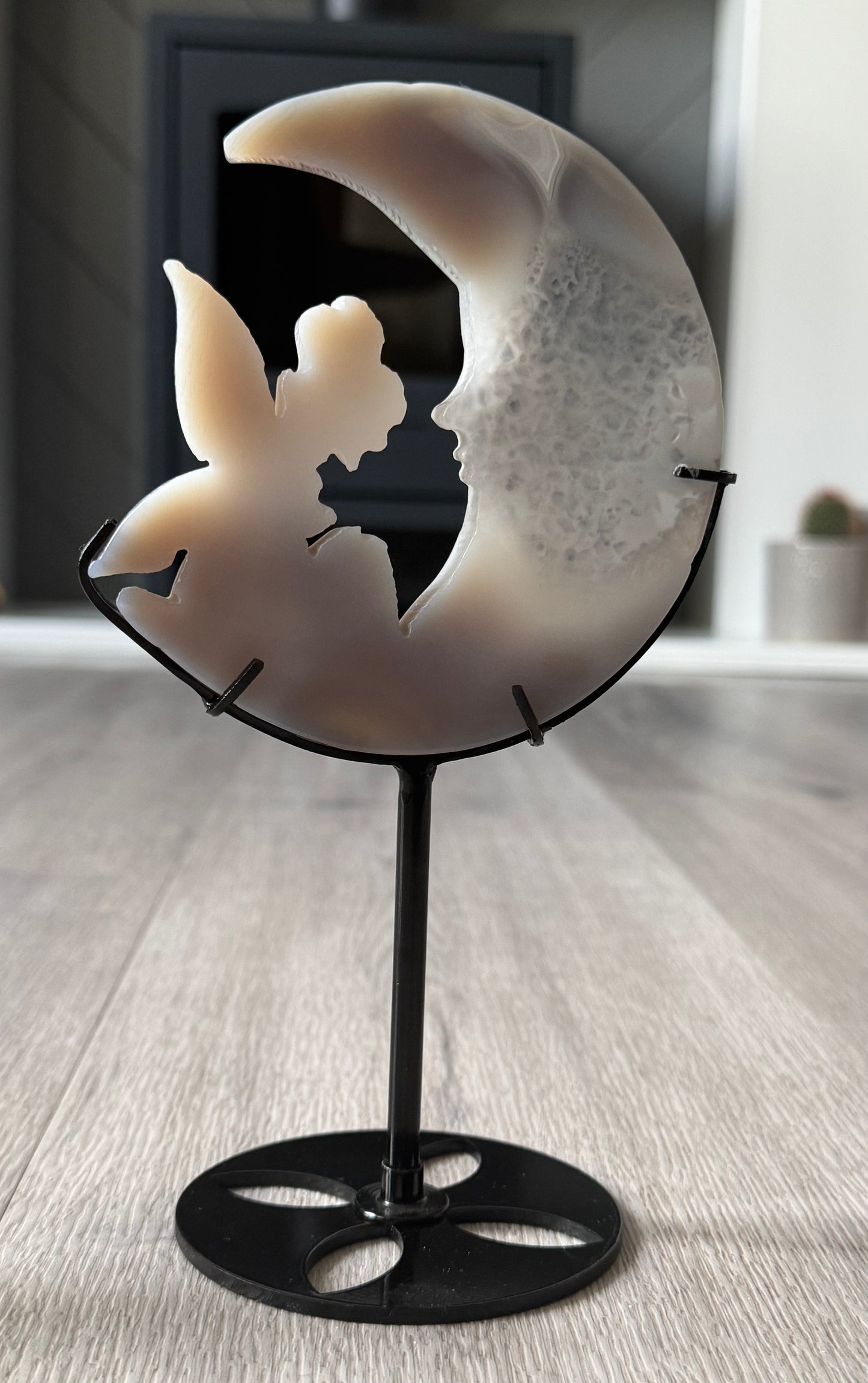 Druzy Agate Fairy Moon on Stand
