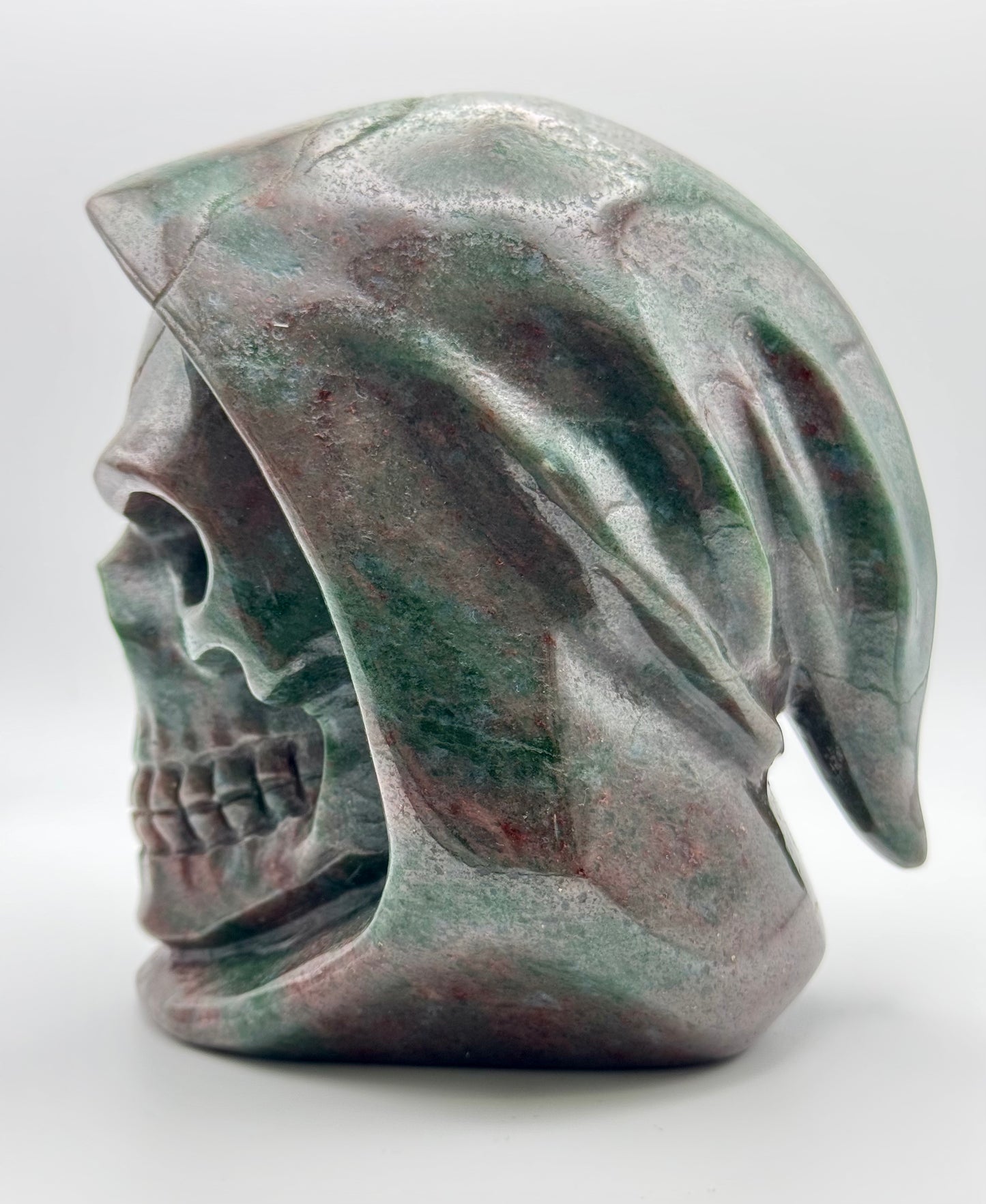 Garnet Hooded Skull Carving