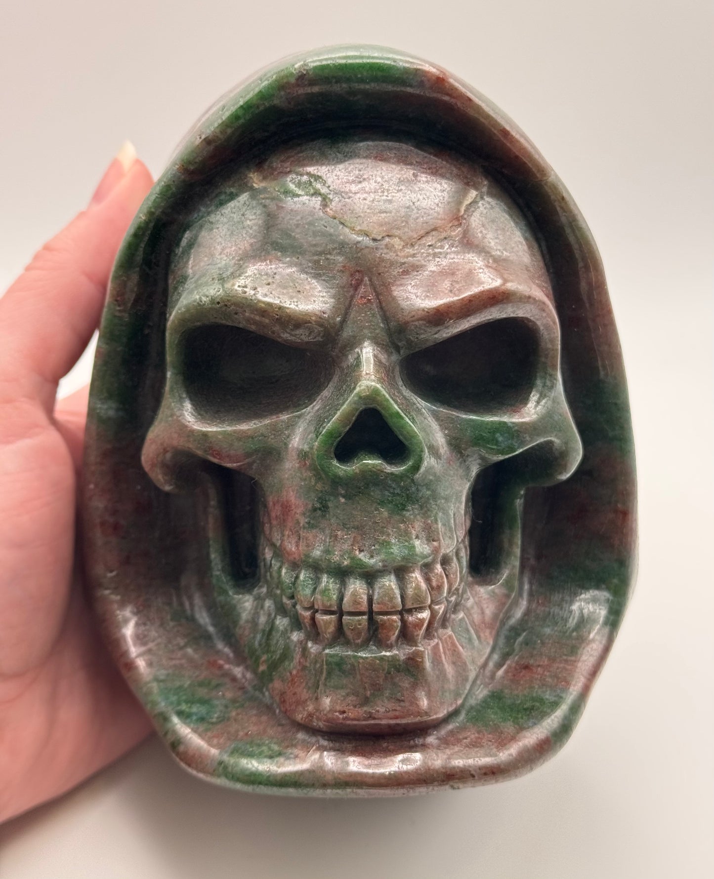Garnet Hooded Skull Carving
