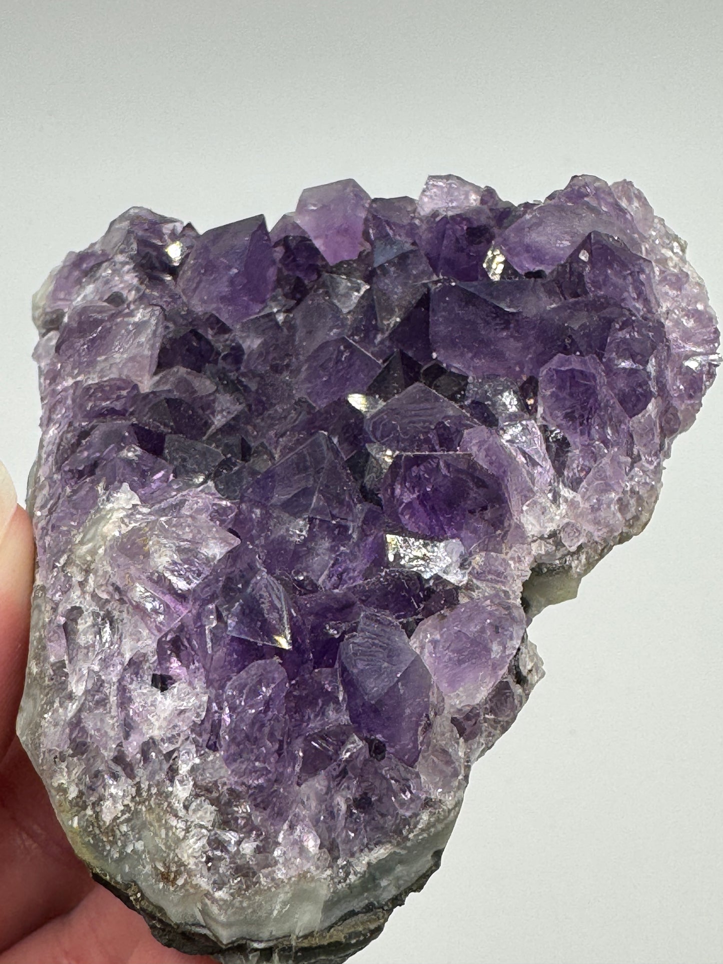 Brazilian Amethyst Bed | 7–8cm