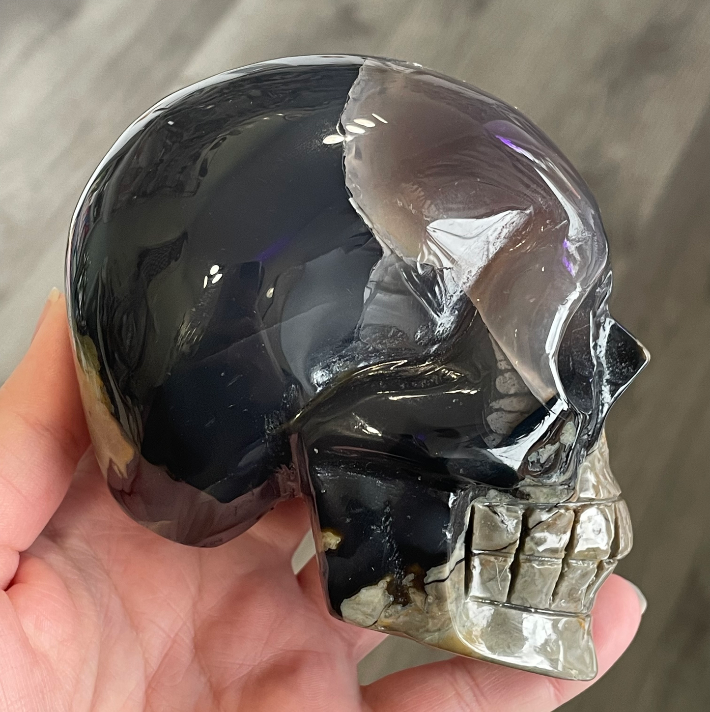 UV Reactive Volcanic Agate Skull image 2
