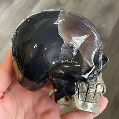 UV Reactive Volcanic Agate Skull image 2